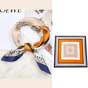 Women's Fashionable Mulberry Silk Scarf – Elegant Printed Square Wrap (70x70cm)