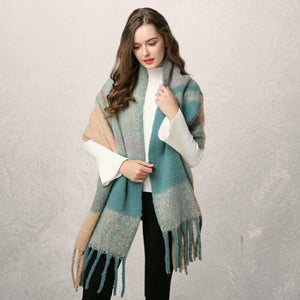 Autumn & Winter Warm Tassel Scarf for Women – Cozy & Stylish Wrap