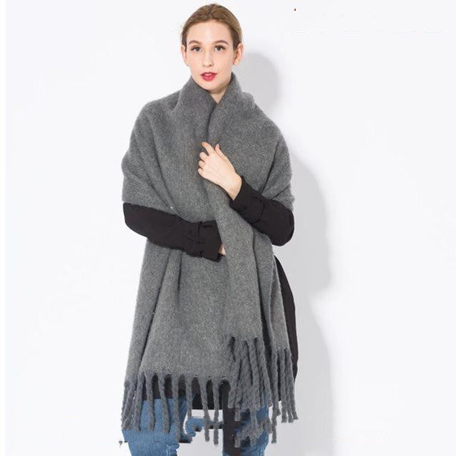 Autumn & Winter Warm Tassel Scarf for Women – Cozy & Stylish Wrap