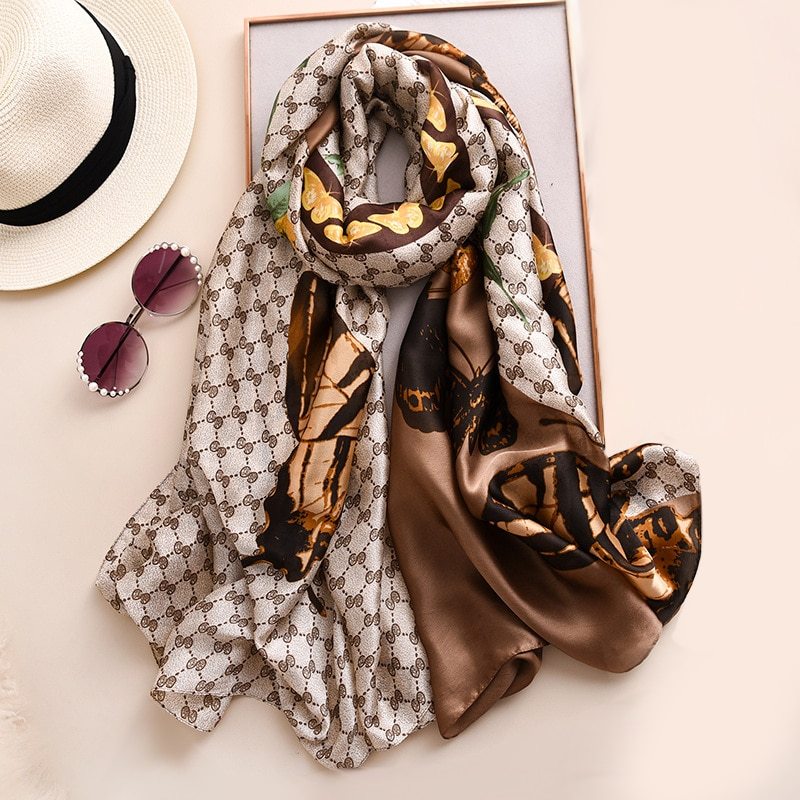 Luxury Warm Silk Scarf – Elegant Tie-Dye Floral Wrap for All Seasons