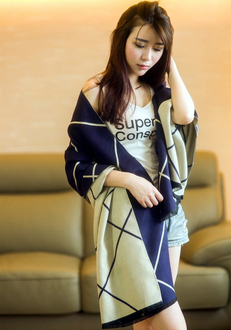 Autumn & Winter Korean-Style Thickened Plaid Scarf for Women