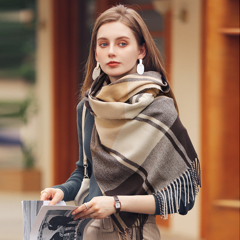 Winter Warm Fringe Scarf – Cozy & Stylish Shawl