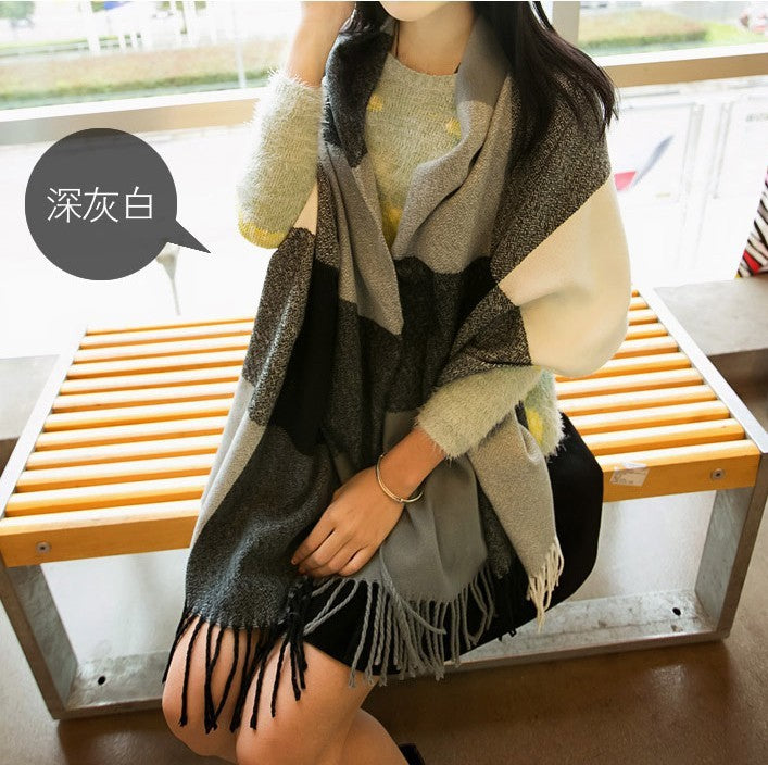 Women's Winter Cashmere Scarf – Fringed Plaid Shawl Collar Wrap