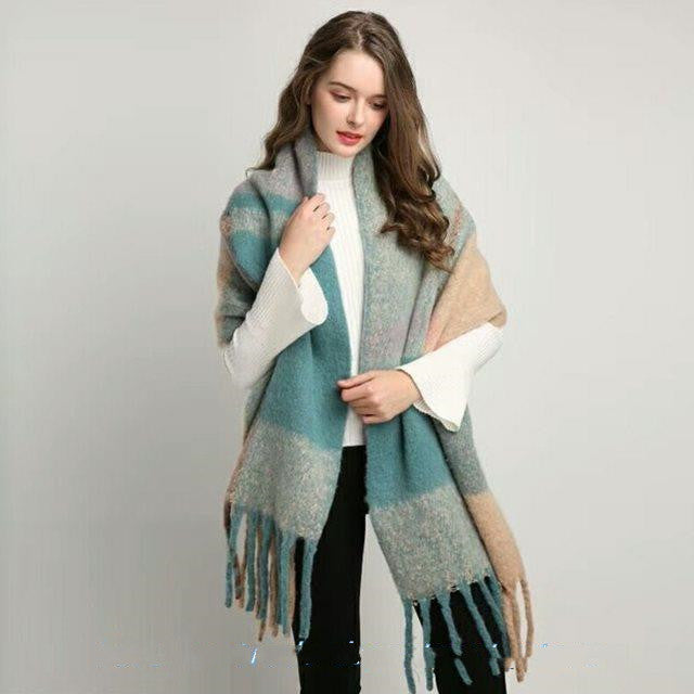 Autumn & Winter Warm Tassel Scarf for Women – Cozy & Stylish Wrap