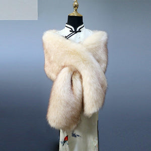 Luxury Faux Fur Shawl – Warm & Elegant Winter Wrap