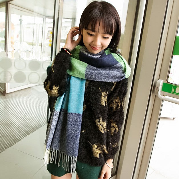 Women's Winter Cashmere Scarf – Fringed Plaid Shawl Collar Wrap