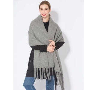 Autumn & Winter Warm Tassel Scarf for Women – Cozy & Stylish Wrap