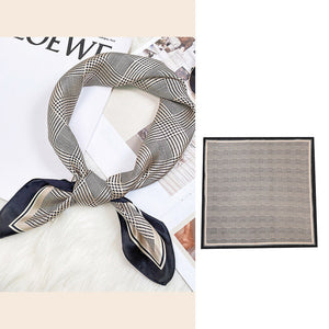 Women's Fashionable Mulberry Silk Scarf – Elegant Printed Square Wrap (70x70cm)