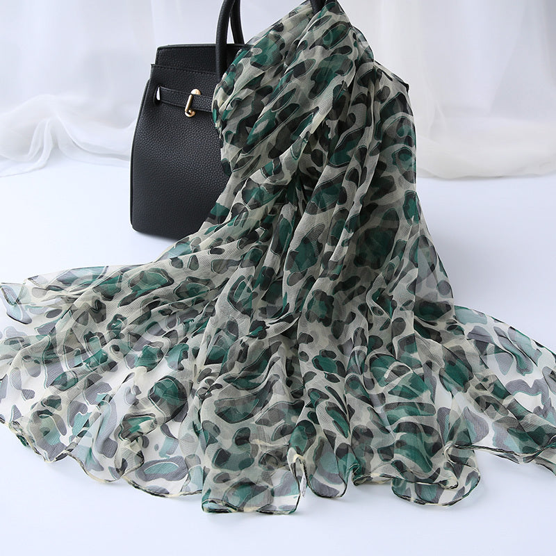 Ladies' Fashion Versatile Decorative Silk Scarf – Elegant & Chic
