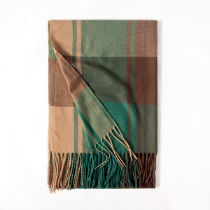Winter Warm Fringe Scarf – Cozy & Stylish Shawl