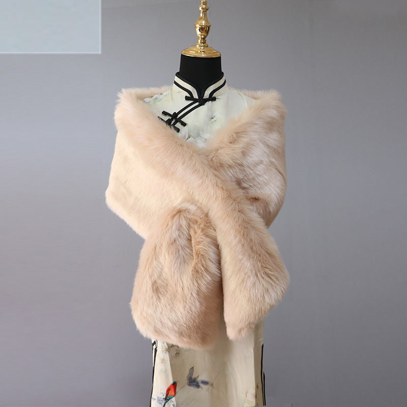 Luxury Faux Fur Shawl – Warm & Elegant Winter Wrap