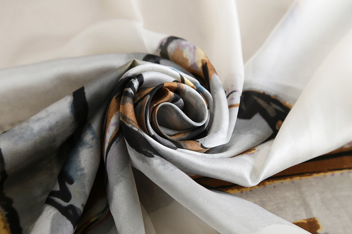 Printed Silk Shawl – Elegant Sunscreen Beach Towel Wrap