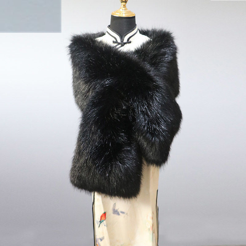 Luxury Faux Fur Shawl – Warm & Elegant Winter Wrap