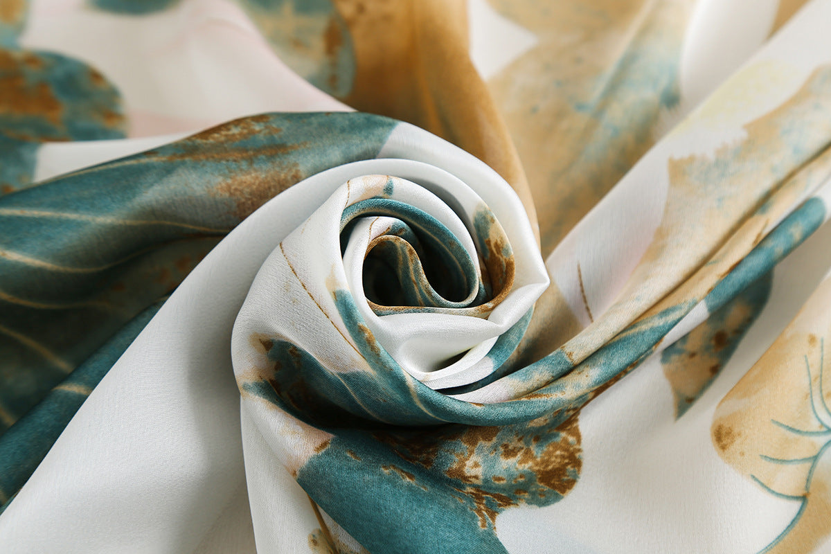 Printed Silk Shawl – Elegant Sunscreen Beach Towel Wrap