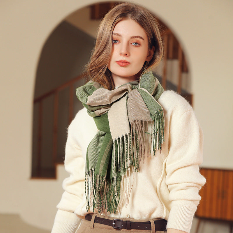 Winter Warm Fringe Scarf – Cozy & Stylish Shawl