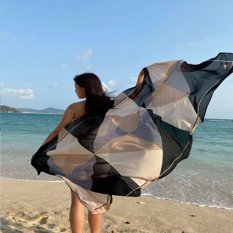 Elegant Geometric Print Women's Silk Scarf